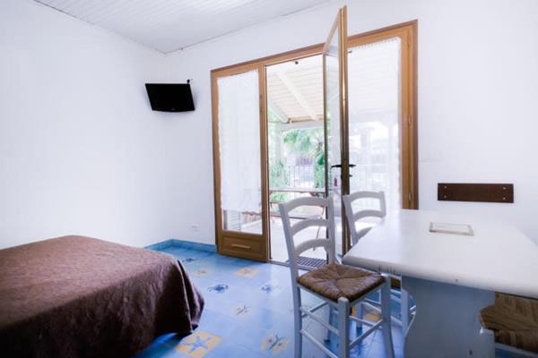 بورتو فيكشْيو Residence Le Relax الغرفة الصورة